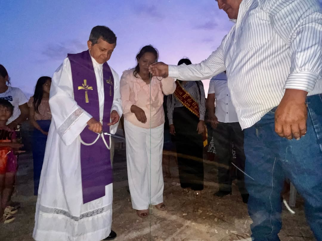 Inicia construcción de nueva iglesia en San Isidro con modelo Mingas Comunitarias